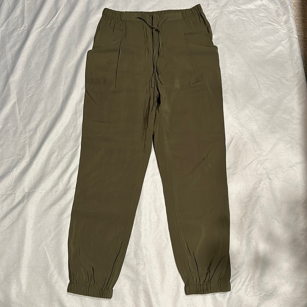 Green drawstring pants